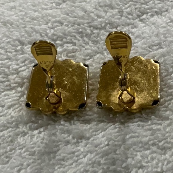 Monet Clip Earrings 3 Pair Classic Lot Gold-Tone Metal - Picture 14 of 16